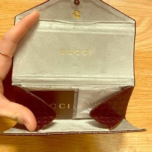 Gucci Sunglasses Case w/ Cleansing Cloth